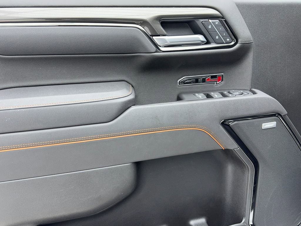 Used 2025 GMC Sierra 1500 AT4 AWD/4WD image 40