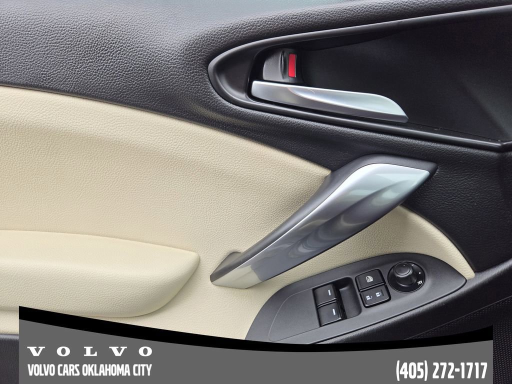 Used 2019 FIAT 124 Spider Lusso RWD image 17