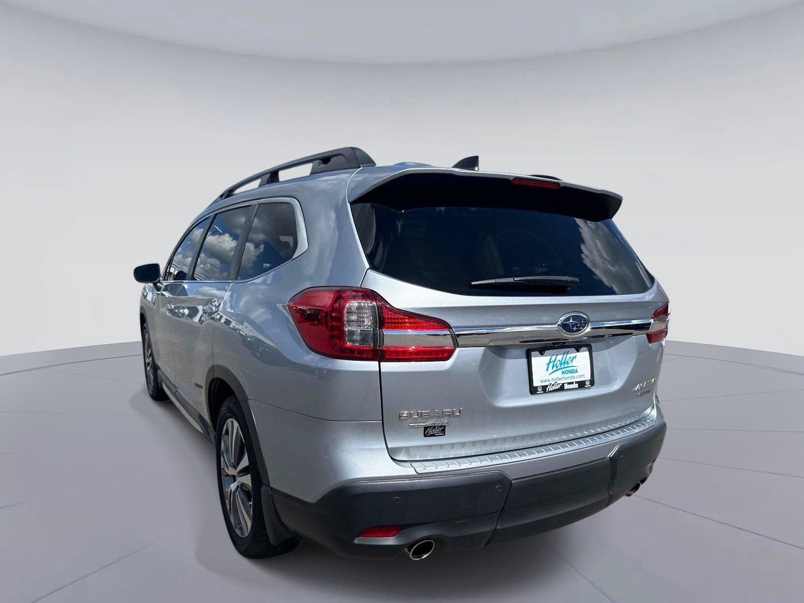 Used 2021 Subaru Ascent Limited w/ Technology Package AWD/4WD image 6
