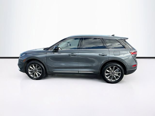 Used 2022 Lincoln Corsair AWD w/ Premium Package image 4