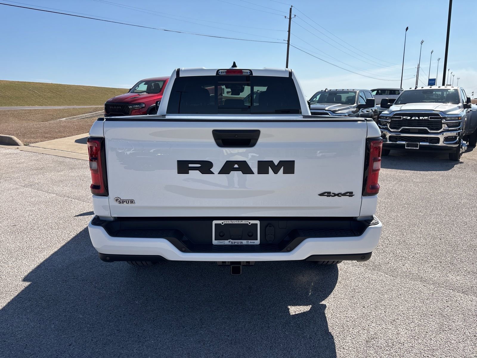 New 2026 RAM 1500 Express image 4