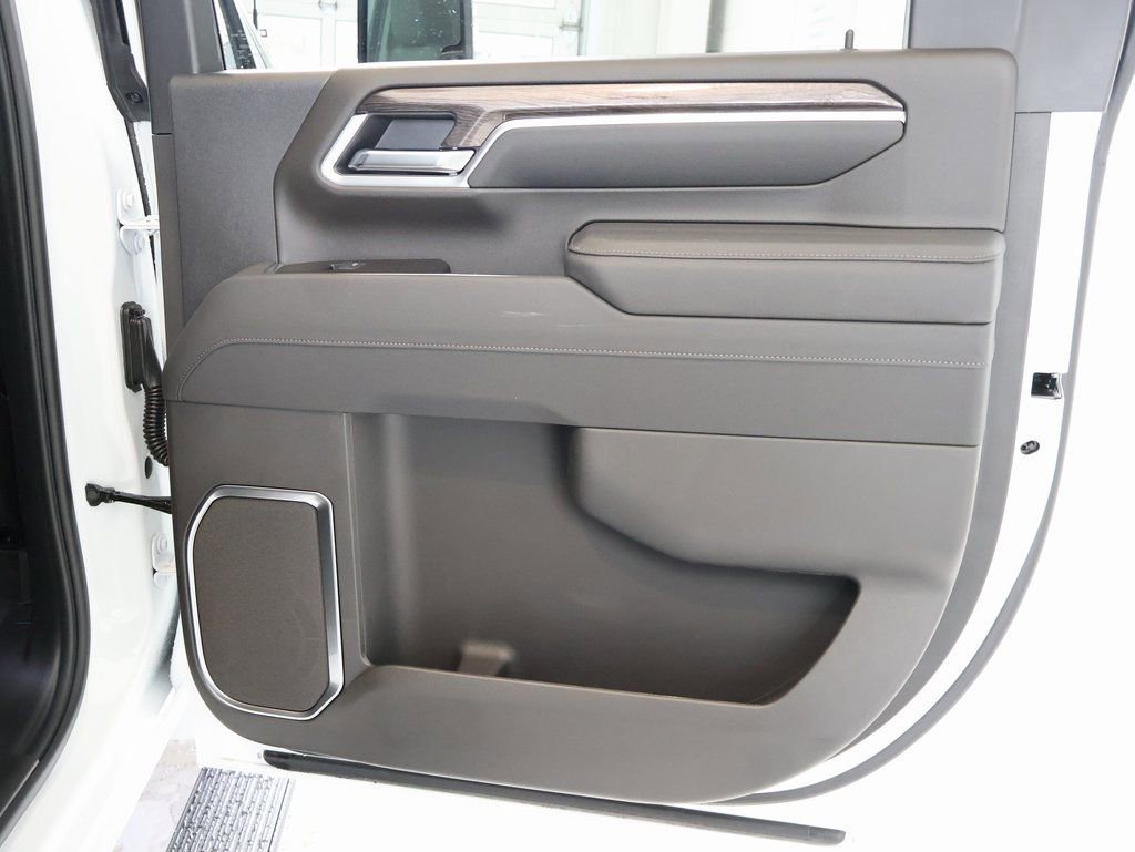 New 2026 Chevrolet Silverado 3500 LTZ w/ LTZ Plus Package image 43