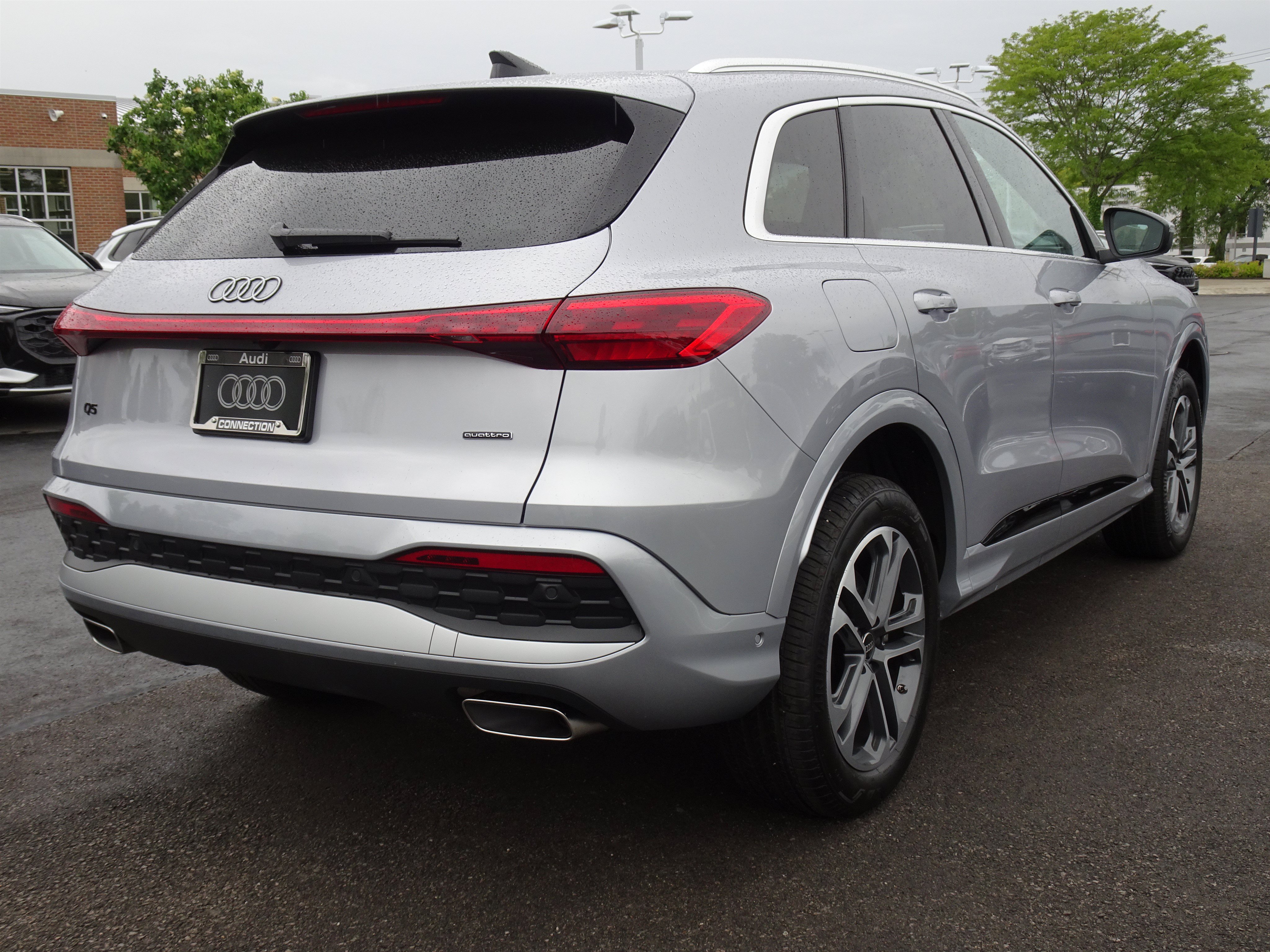 Certified 2025 Audi Q5 Premium Plus AWD/4WD image 5