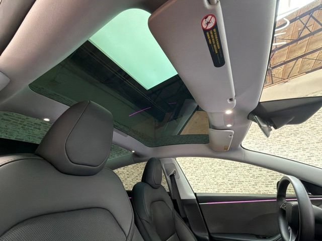 Used 2025 Tesla Model 3 RWD image 12