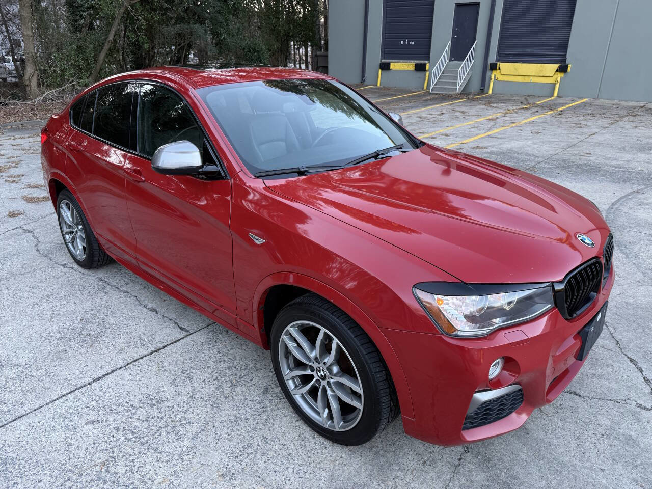 Used 2017 BMW X4 M40i image 9