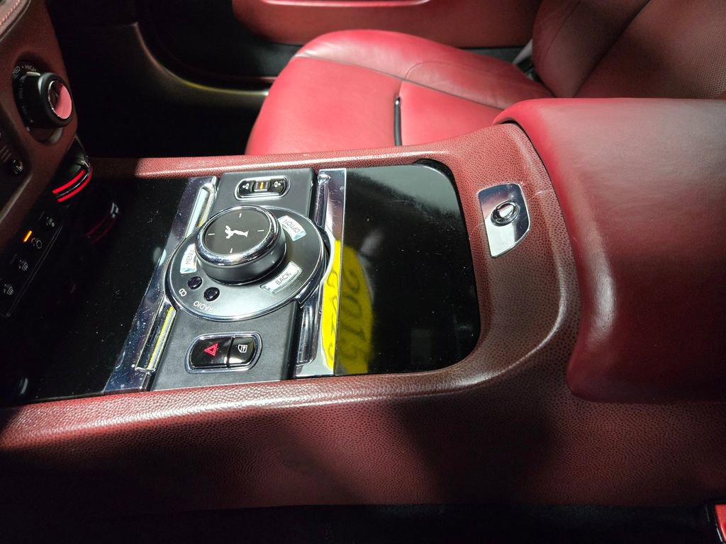 Used 2015 Rolls-Royce Wraith RWD image 28