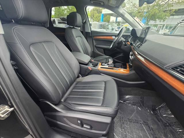 Used 2023 Audi Q5 2.0T Premium Plus w/ Premium Plus Package AWD/4WD image 10