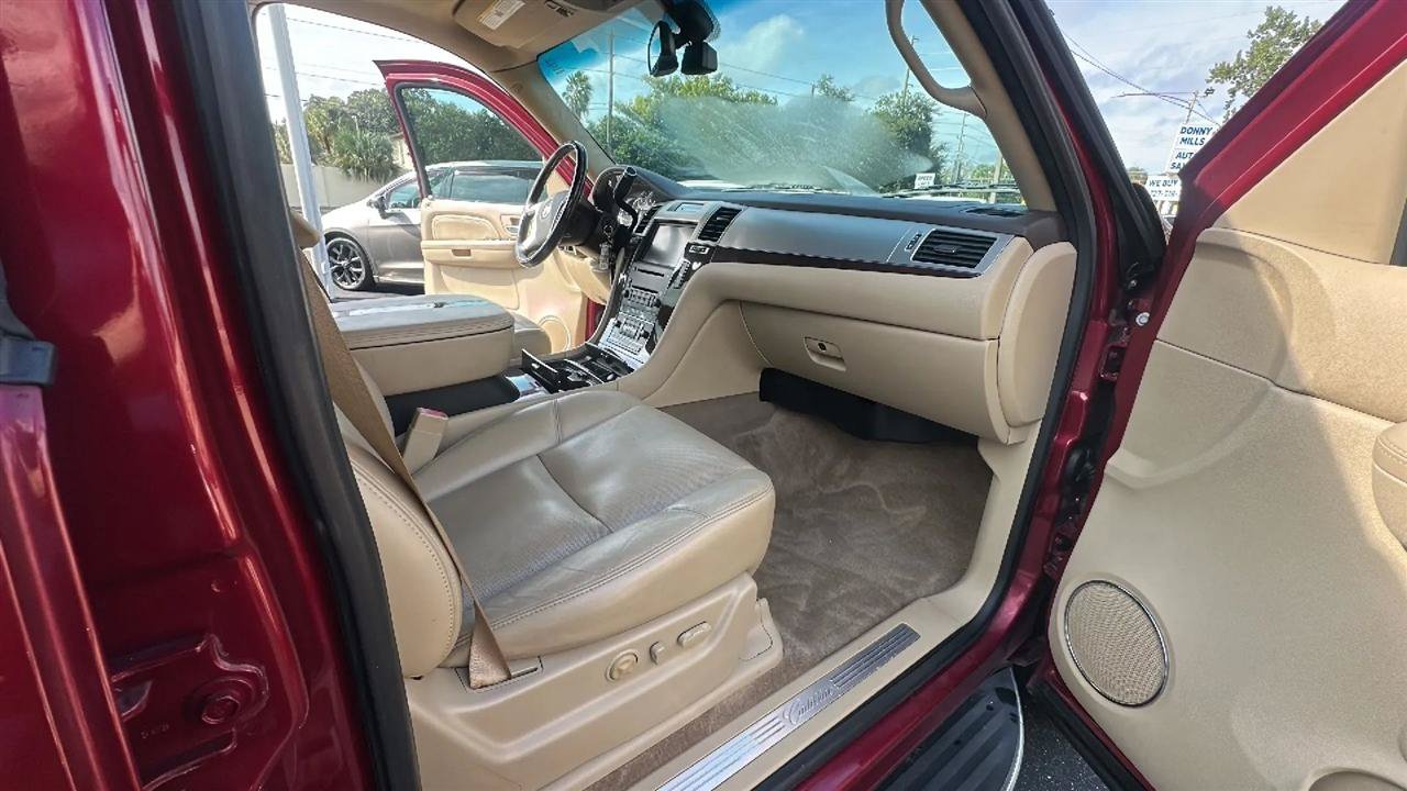 Used 2009 Cadillac Escalade 2WD image 21