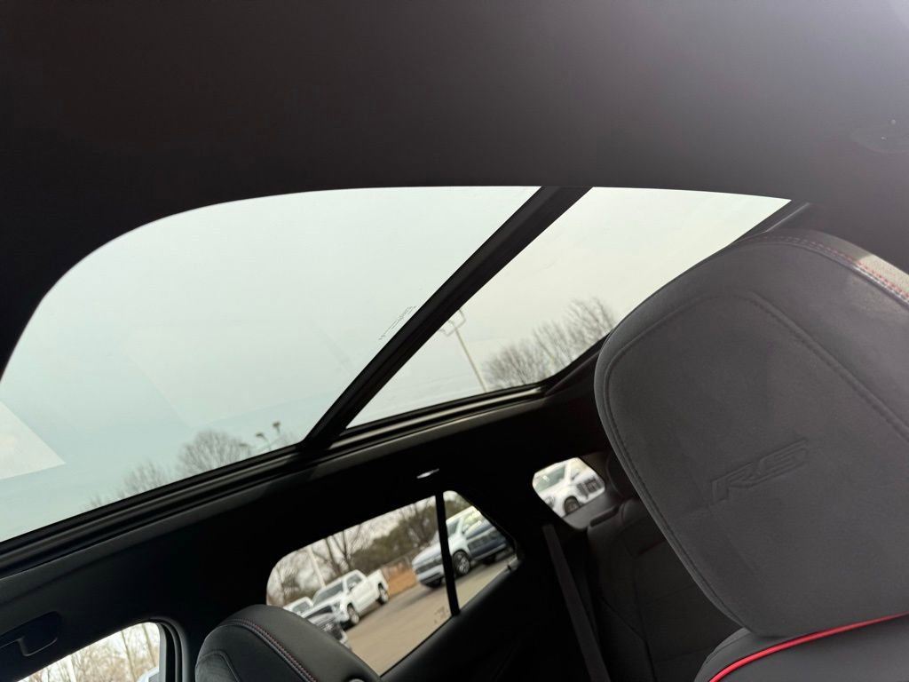 New 2026 Chevrolet Blazer EV RS image 12