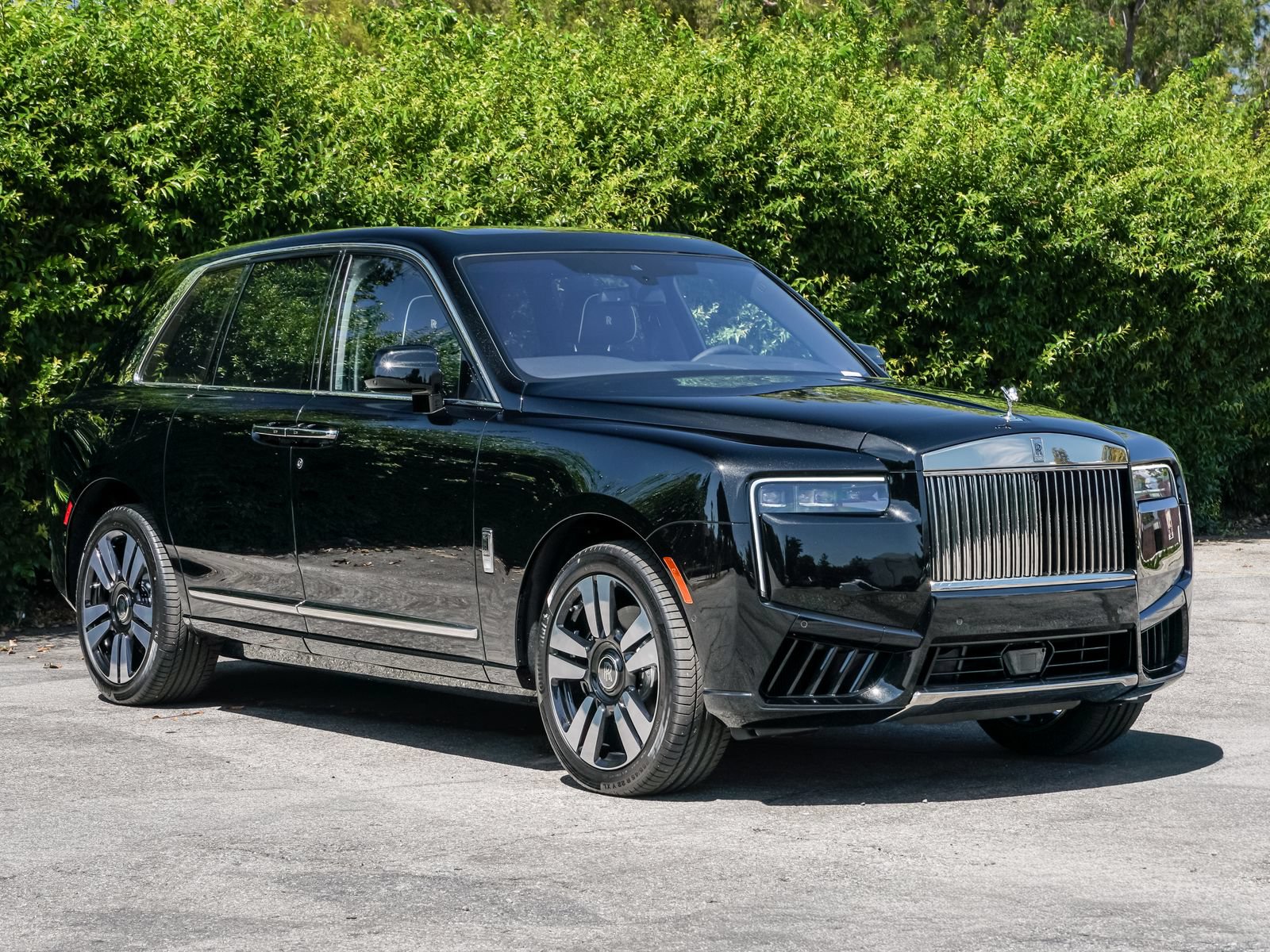 New 2027 Rolls-Royce Cullinan AWD/4WD image 9
