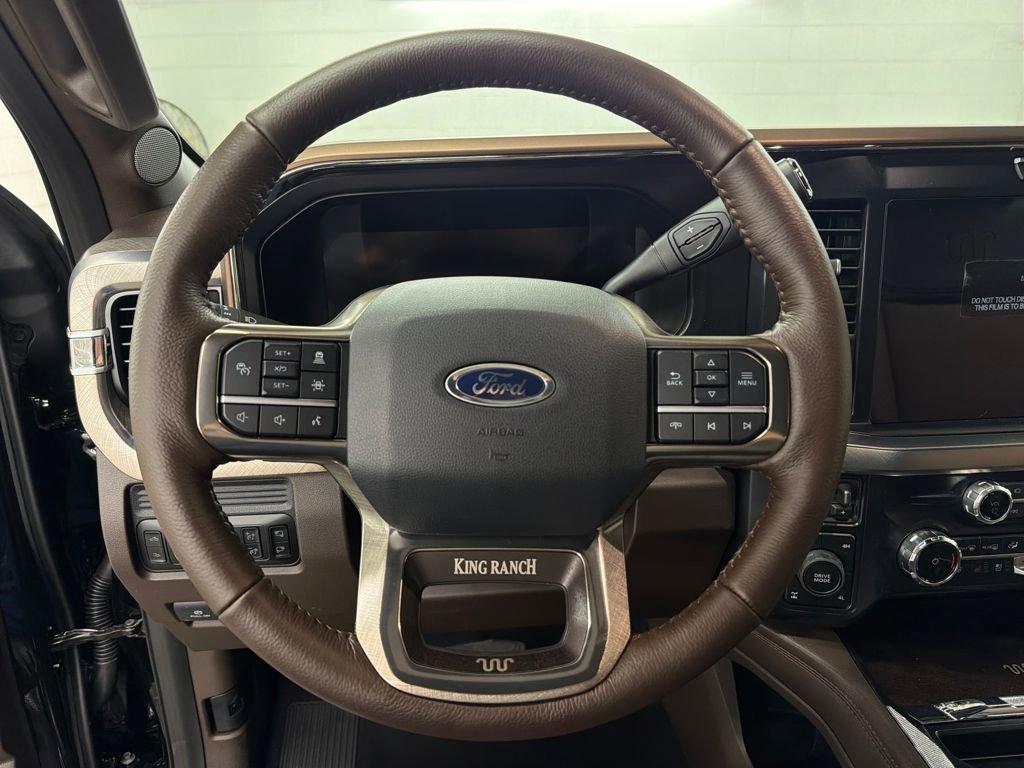 New 2026 Ford F250 King Ranch w/ FX4 Off-Road Package image 17
