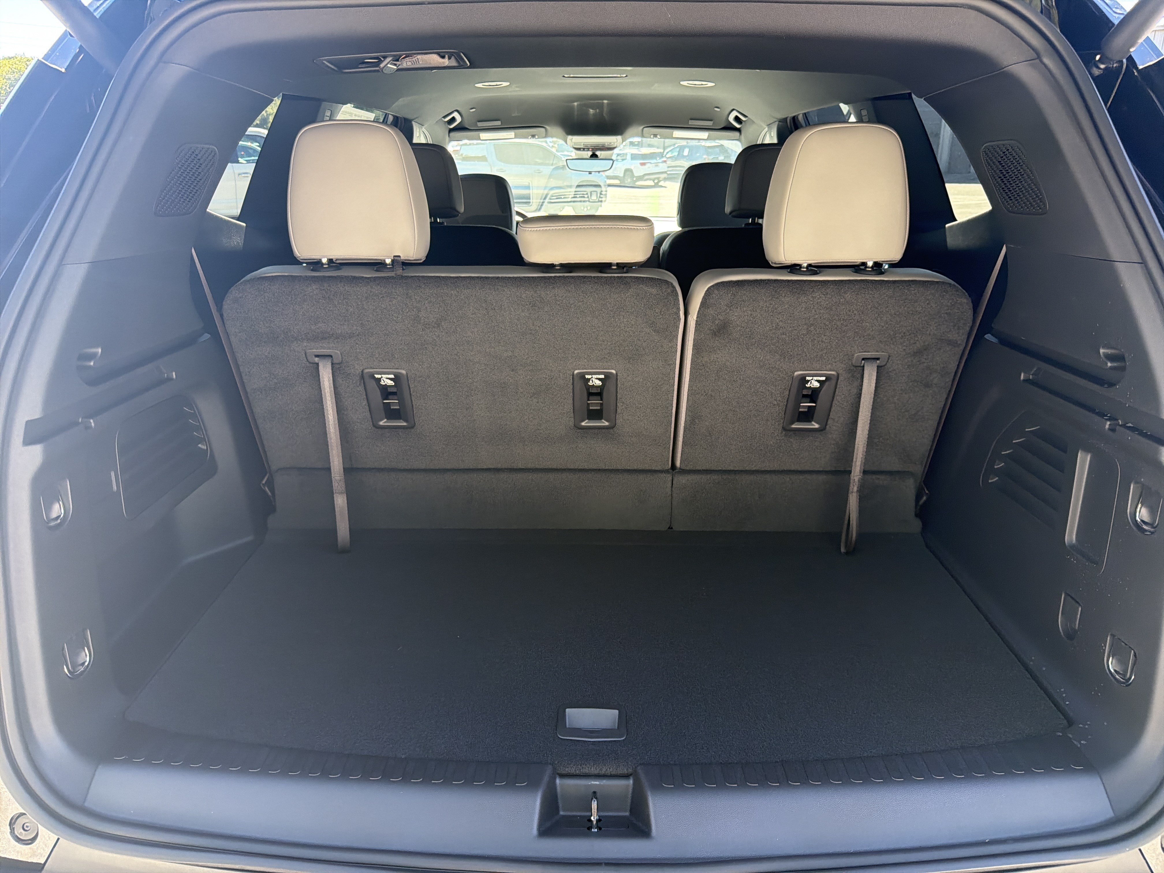 New 2027 GMC Acadia Elevation w/ Black Edition FWD image 19