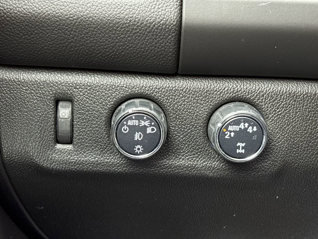 Used 2018 Chevrolet Colorado LT w/ LT Convenience Package image 35