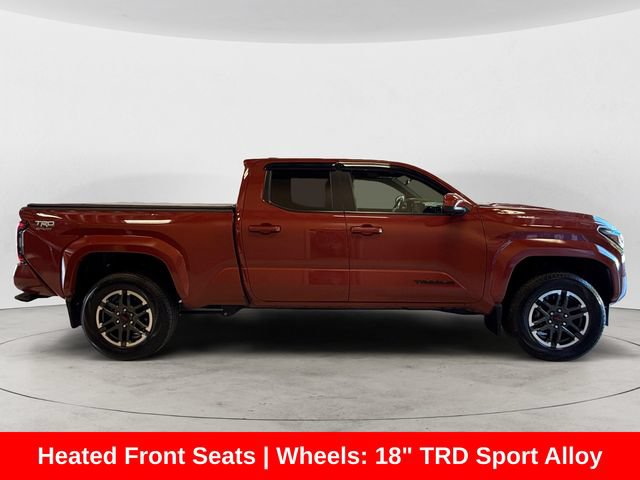 Used 2025 Toyota Tacoma TRD Sport AWD/4WD image 7