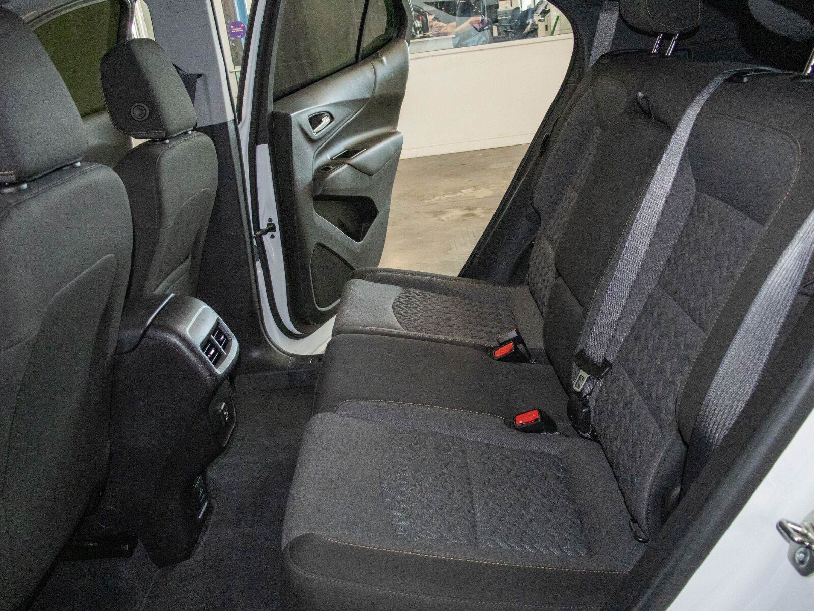 Used 2024 Chevrolet Equinox LT FWD image 13
