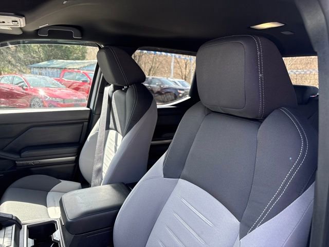 Used 2025 Toyota Tacoma TRD Sport image 10