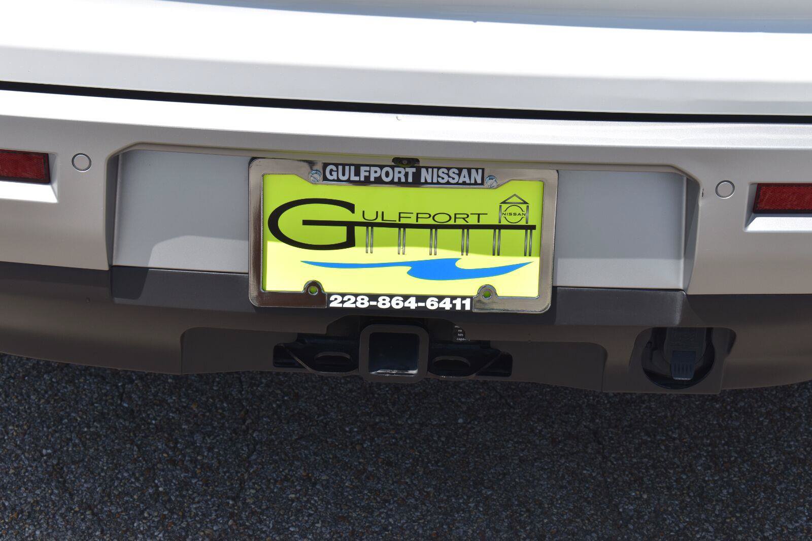 Used 2025 Nissan Pathfinder Platinum w/ Cargo Package FWD image 11