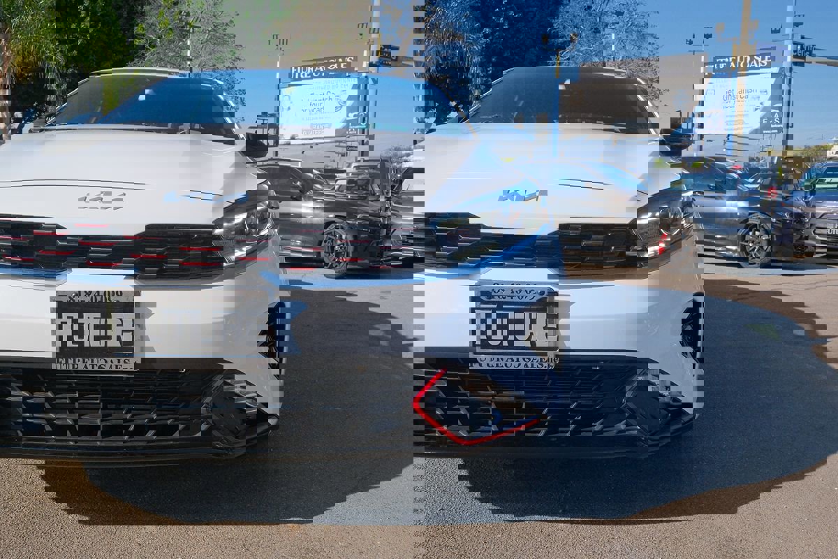 Used 2023 Kia Forte GT-Line image 36