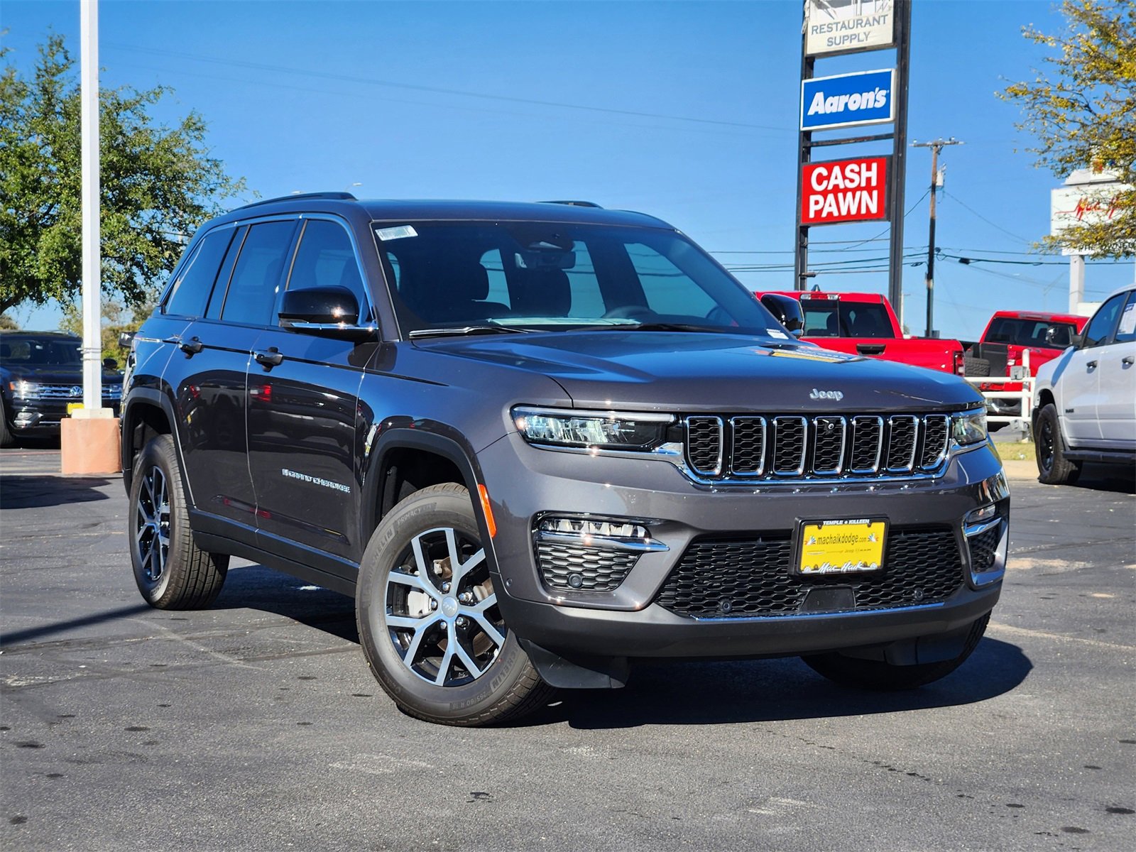 New 2025 Jeep Grand Cherokee Limited w/ Luxury Tech Group II
