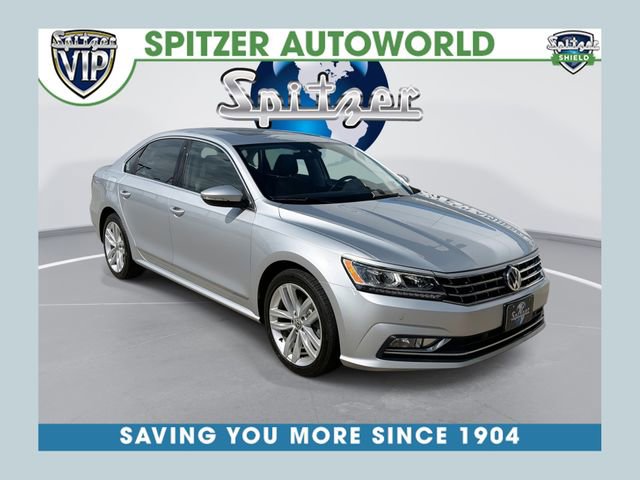 Used 2018 Volkswagen Passat 2.0T SE FWD image 1