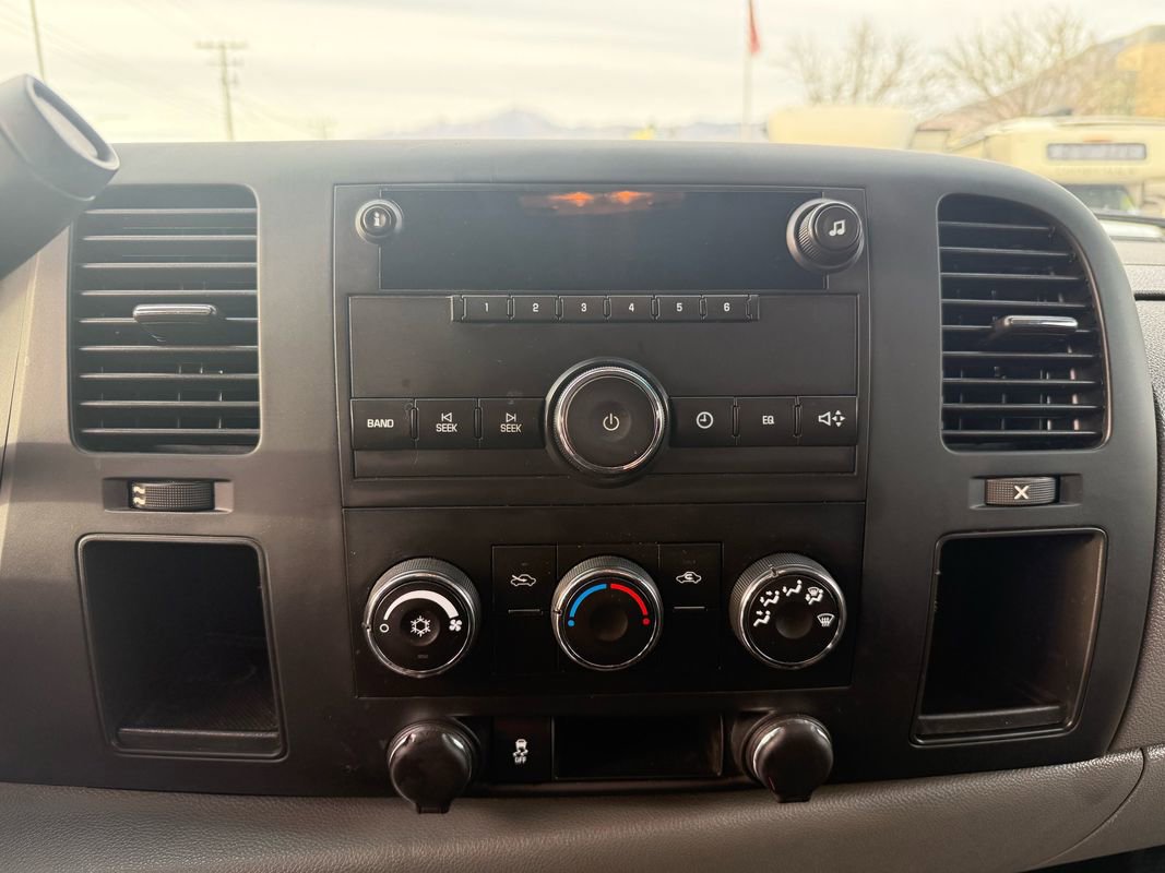 Used 2013 Chevrolet Silverado 1500 W/T image 20