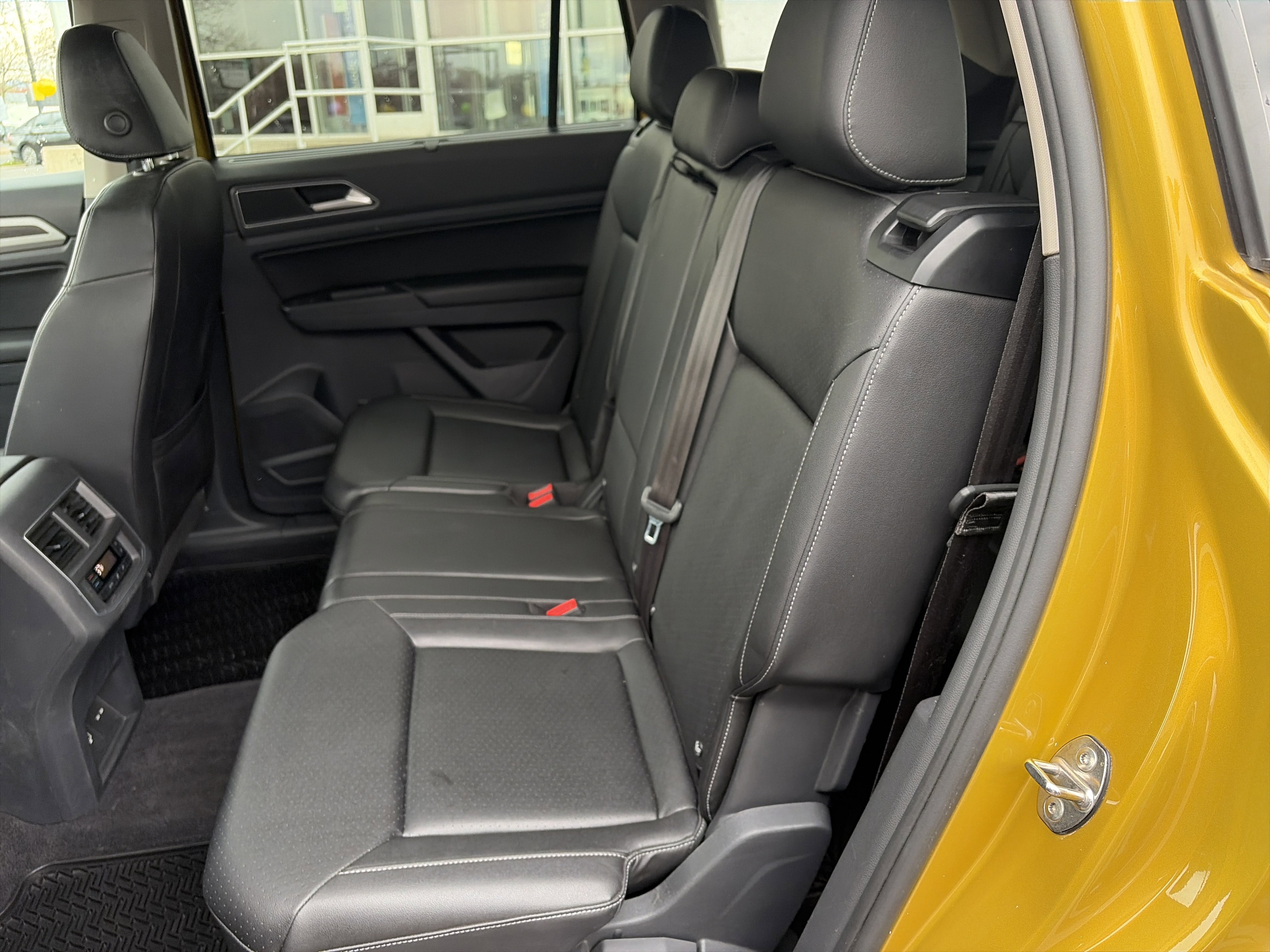 Used 2018 Volkswagen Atlas SEL image 21