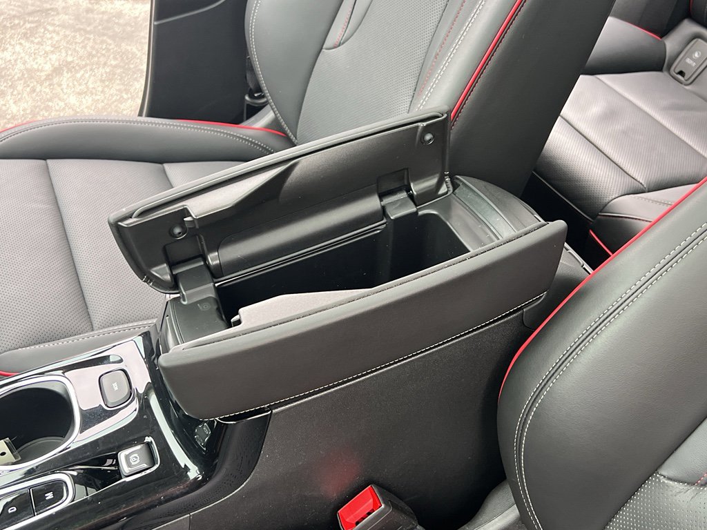 Used 2023 Buick Envision Essence w/ Technology Package I image 20