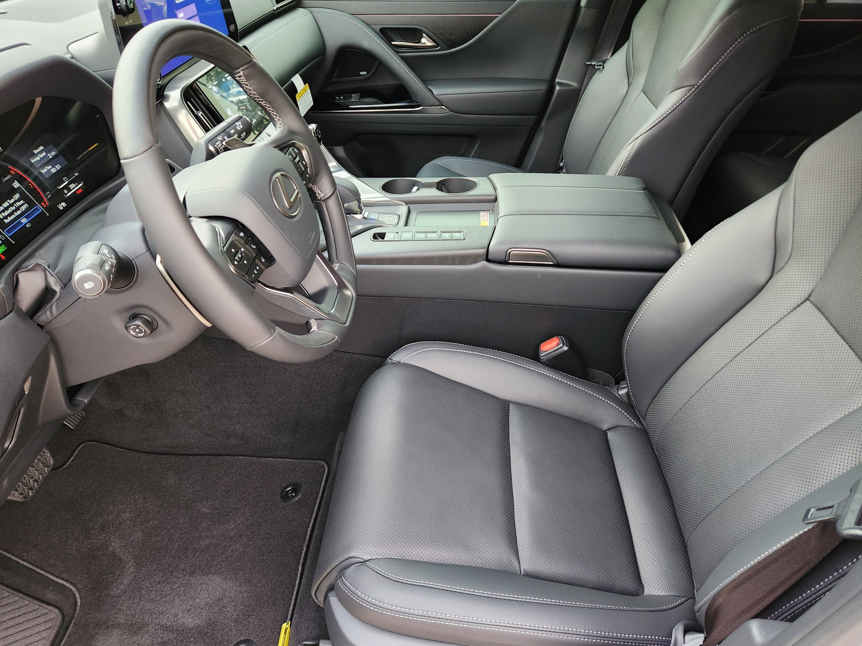 New 2026 Lexus LX 700h Luxury w/ Appearance Package AWD/4WD image 5