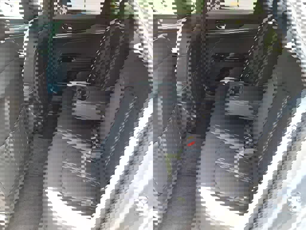 Used 2025 Kia K5 GT-Line image 9