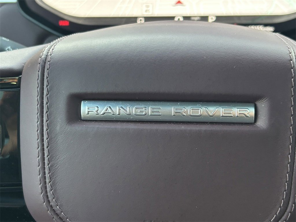 Used 2024 Land Rover Range Rover Sport Dynamic SE image 43