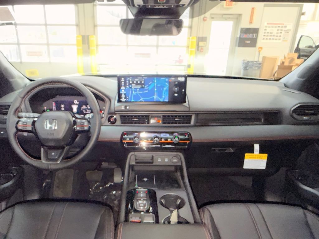 New 2026 Honda Pilot TrailSport image 5