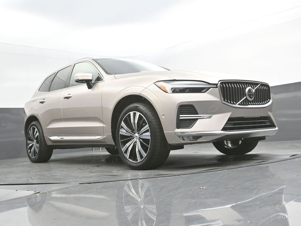 Certified 2023 Volvo XC60 B5 Plus image 28