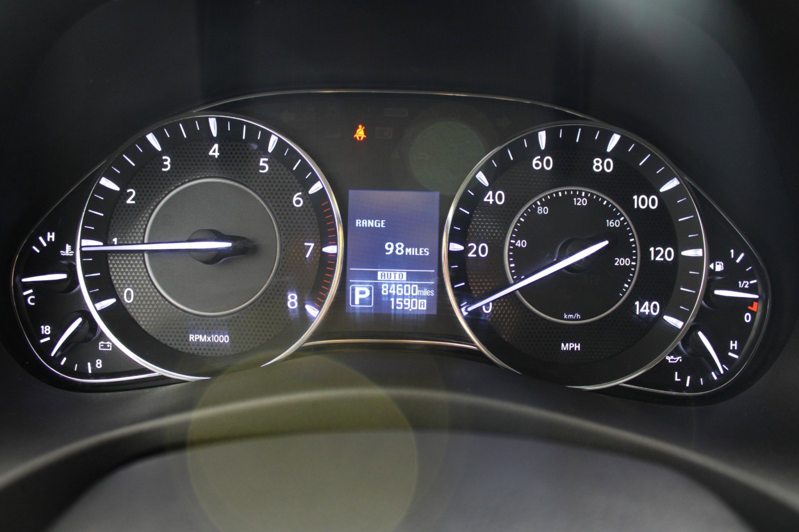 Used 2018 Nissan Armada SL w/ Moonroof Package image 21