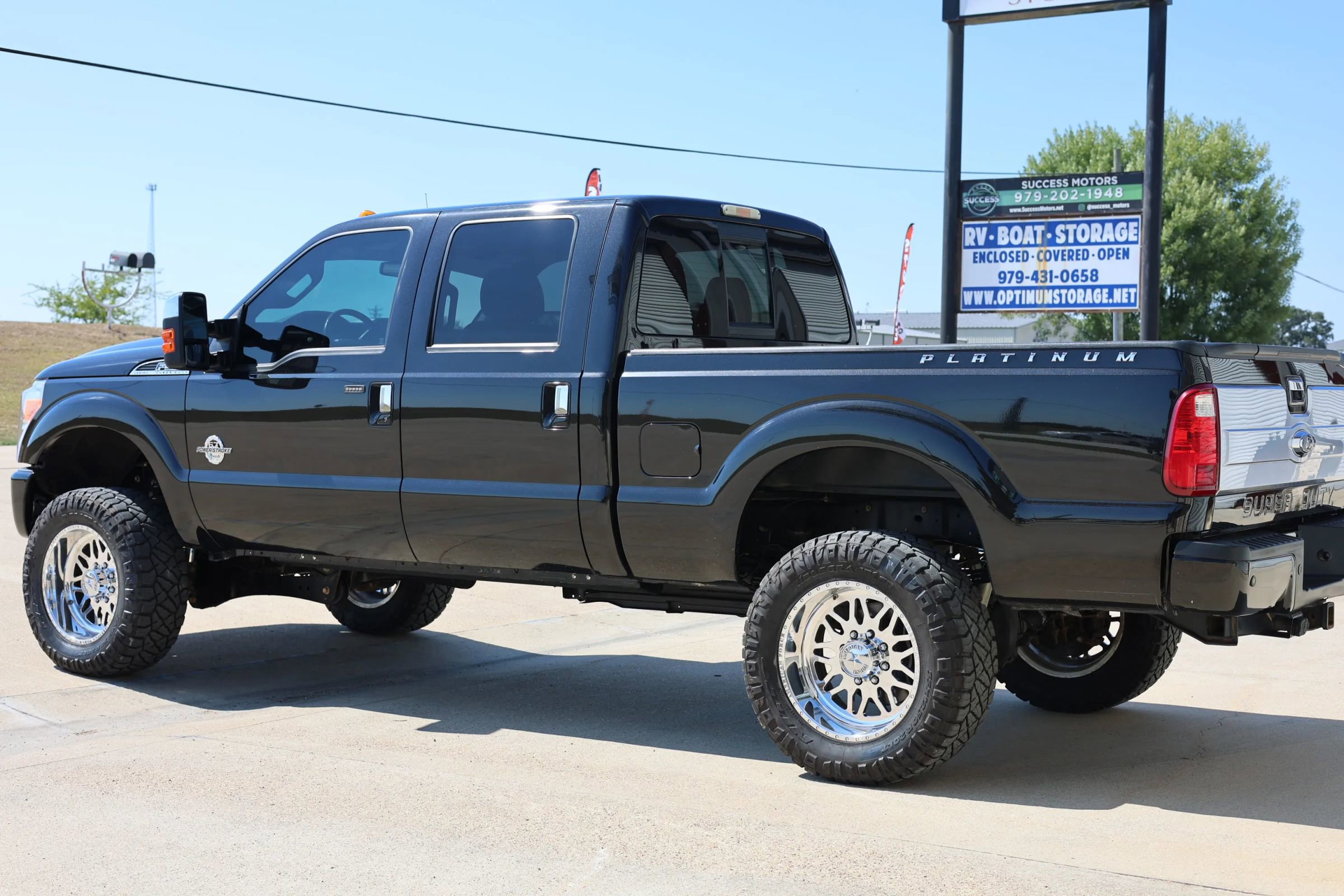 Used 2015 Ford F350 Platinum image 8
