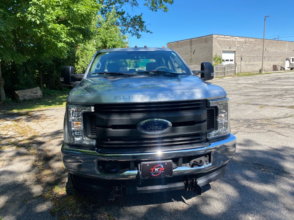 Used 2018 Ford F250 XL w/ Power Equipment Group AWD/4WD image 8