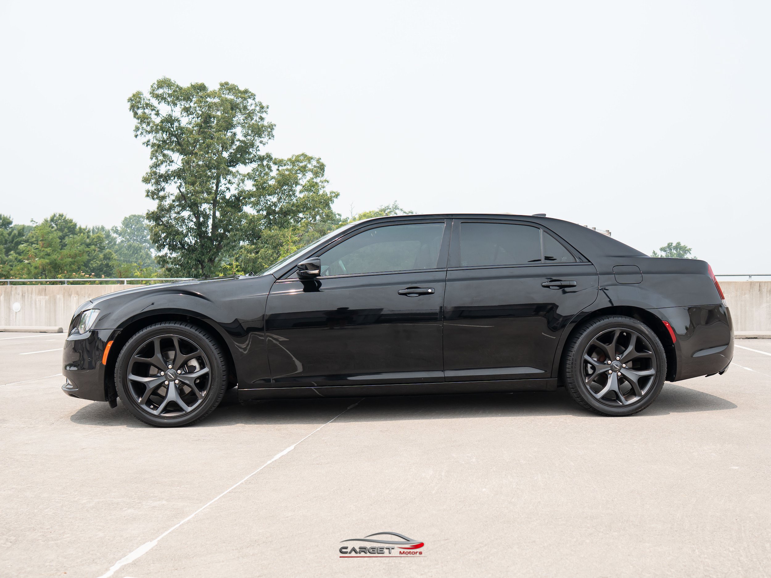 Used 2022 Chrysler 300 S RWD image 4