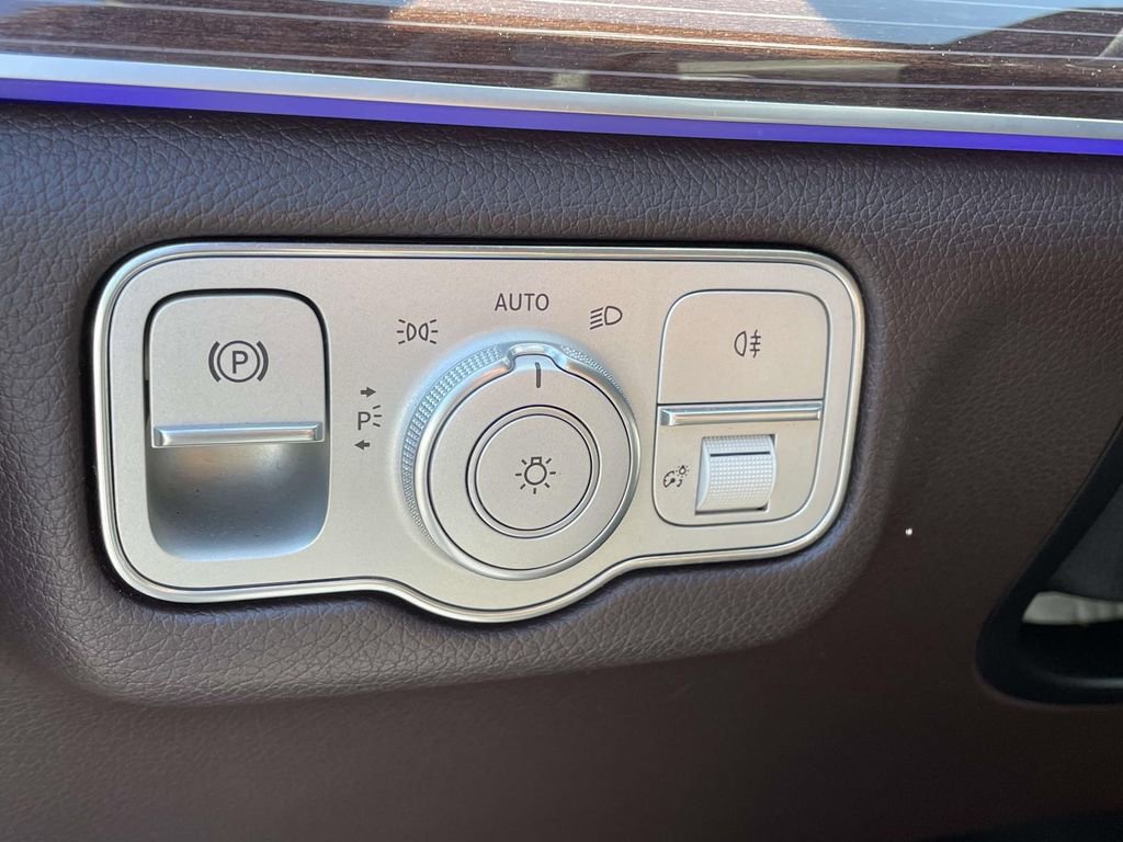 Used 2023 Mercedes-Benz GLE 350 4MATIC image 36