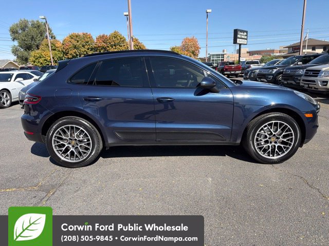 Used 2015 Porsche Macan S AWD/4WD image 4