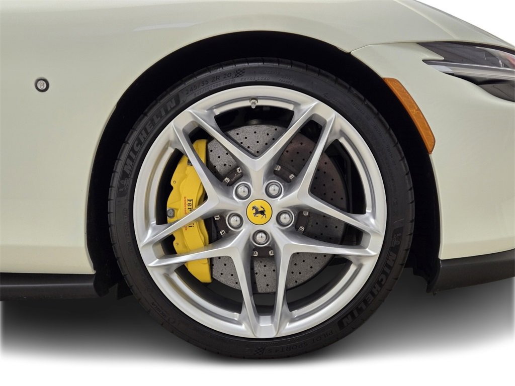 Used 2023 Ferrari Roma image 8