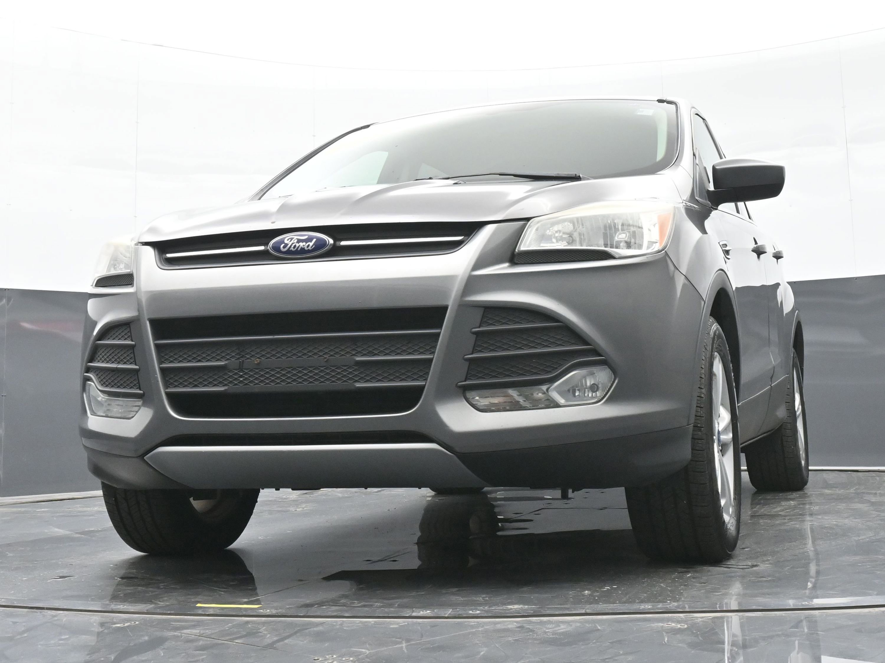 Used 2013 Ford Escape SE image 41