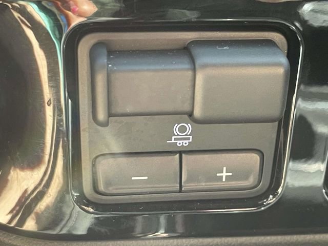 Used 2025 Chevrolet Silverado 2500 LT w/ Trail Boss Package image 21