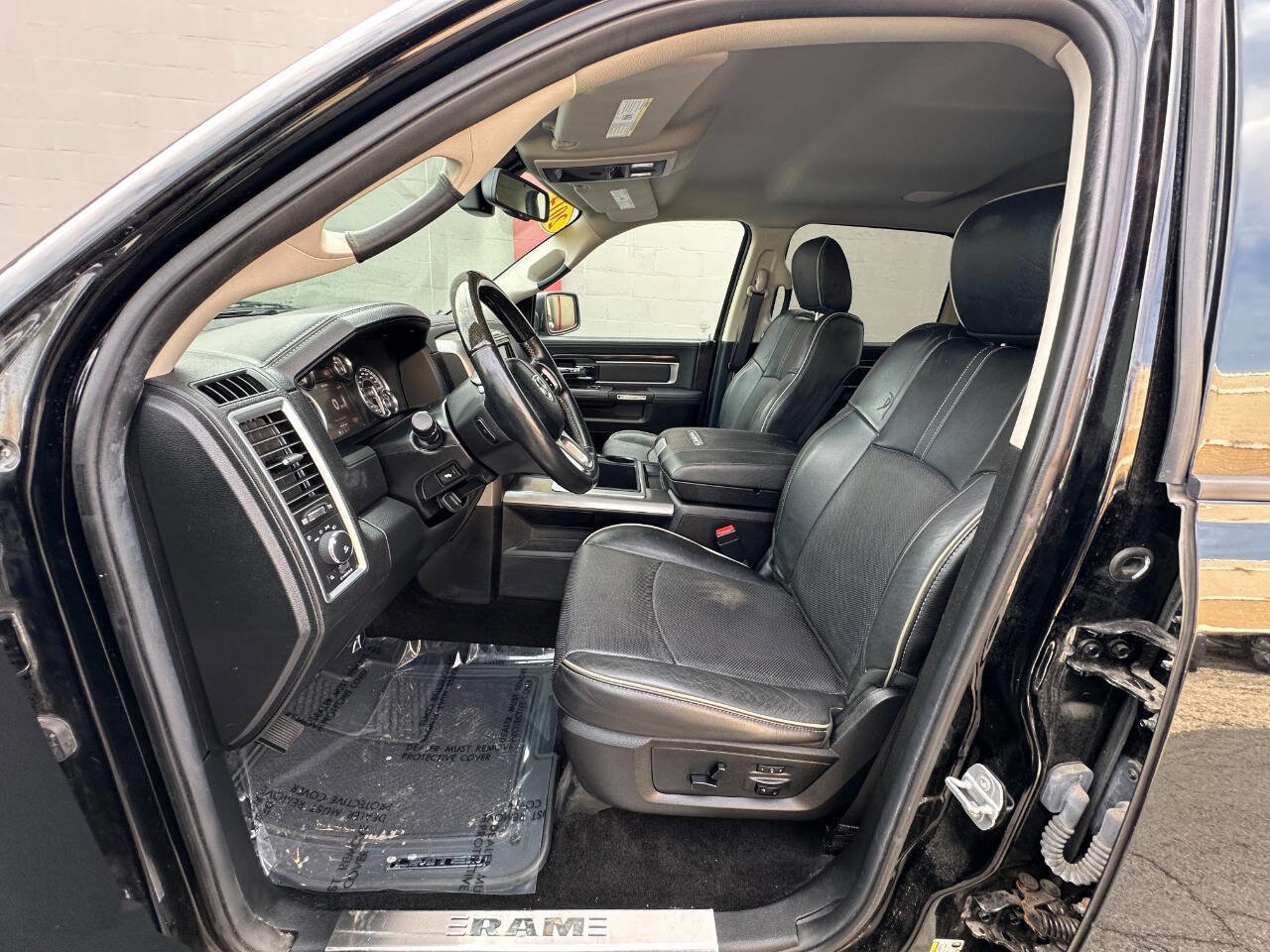 Used 2014 RAM 1500 Limited image 17