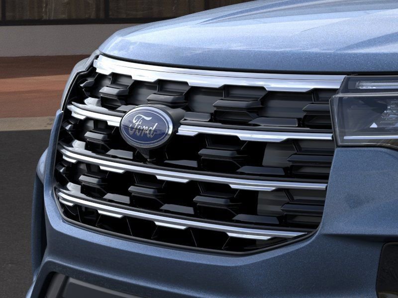 New 2026 Ford Explorer Active RWD image 17