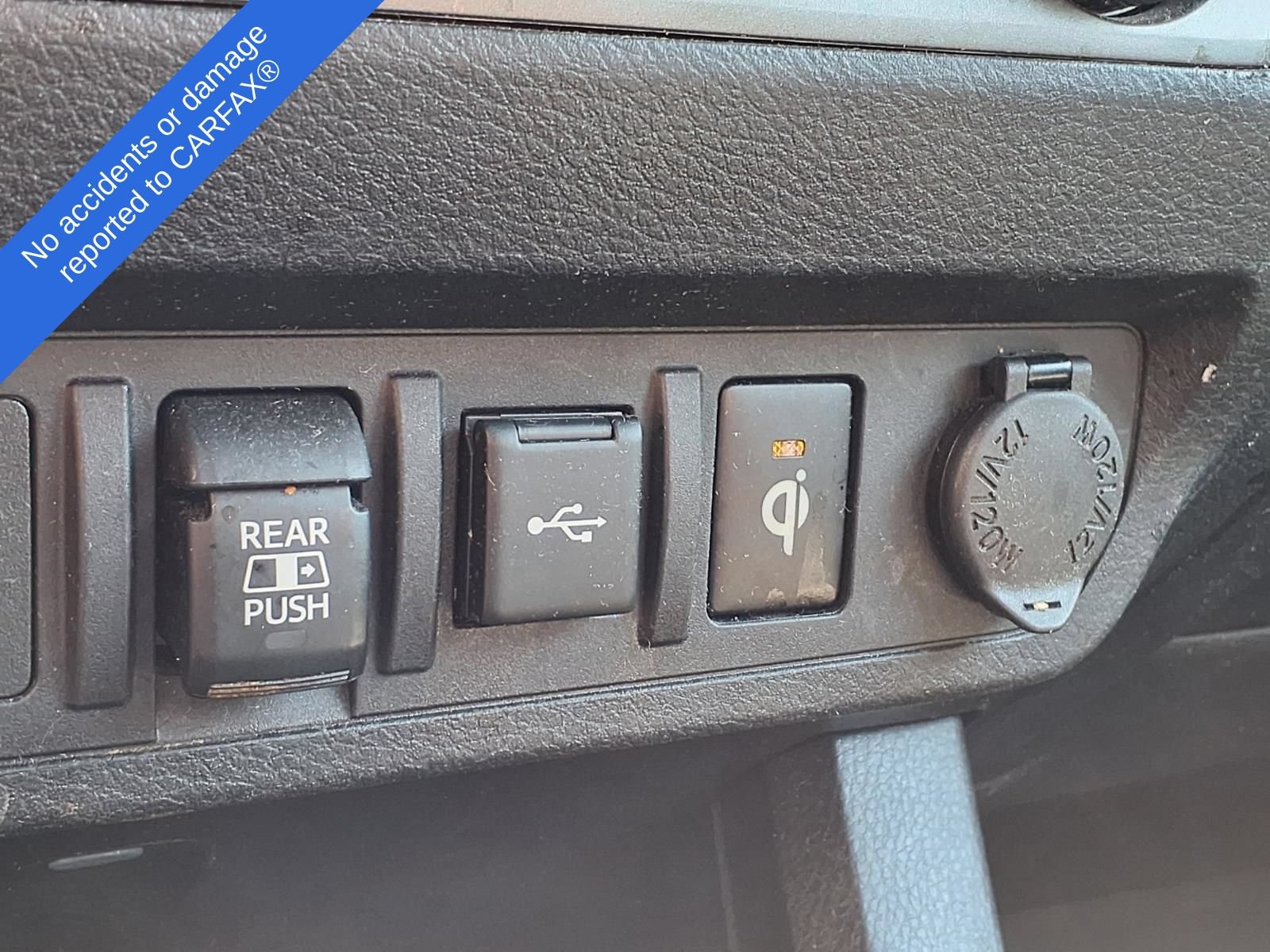 Used 2022 Toyota Tacoma TRD Off-Road AWD/4WD image 28