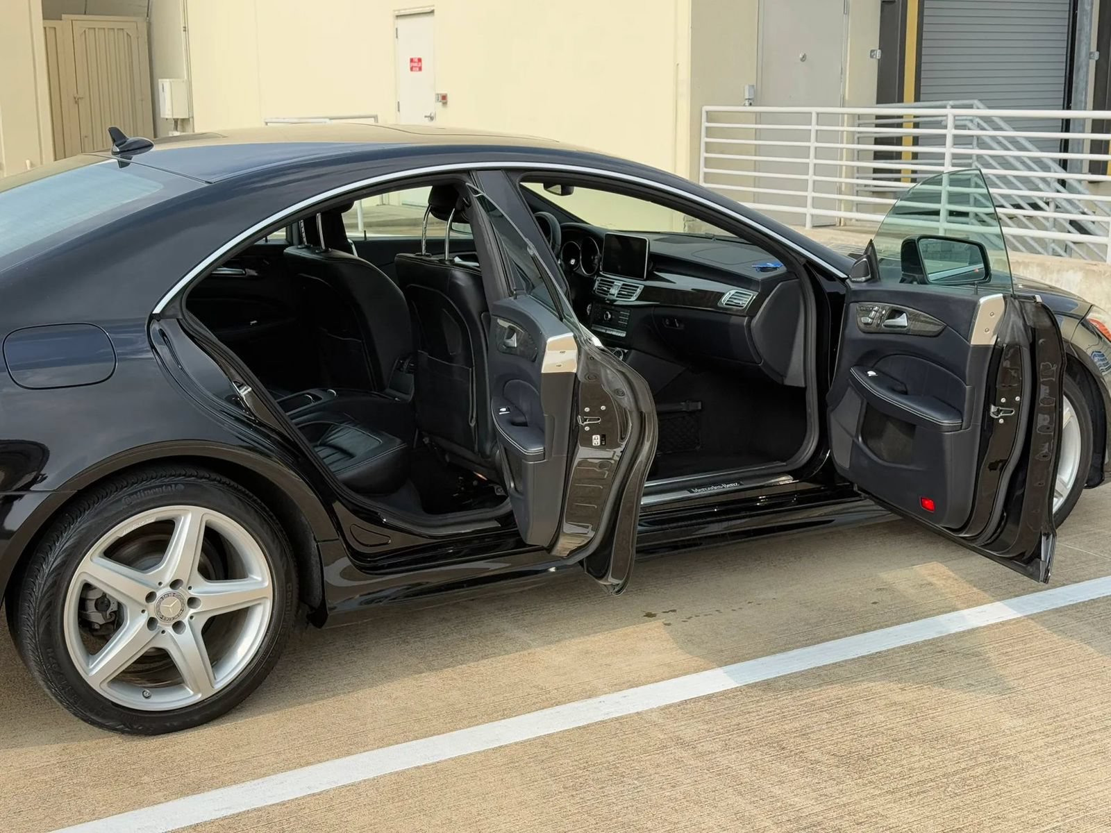Used 2016 Mercedes-Benz CLS 400 4MATIC image 17