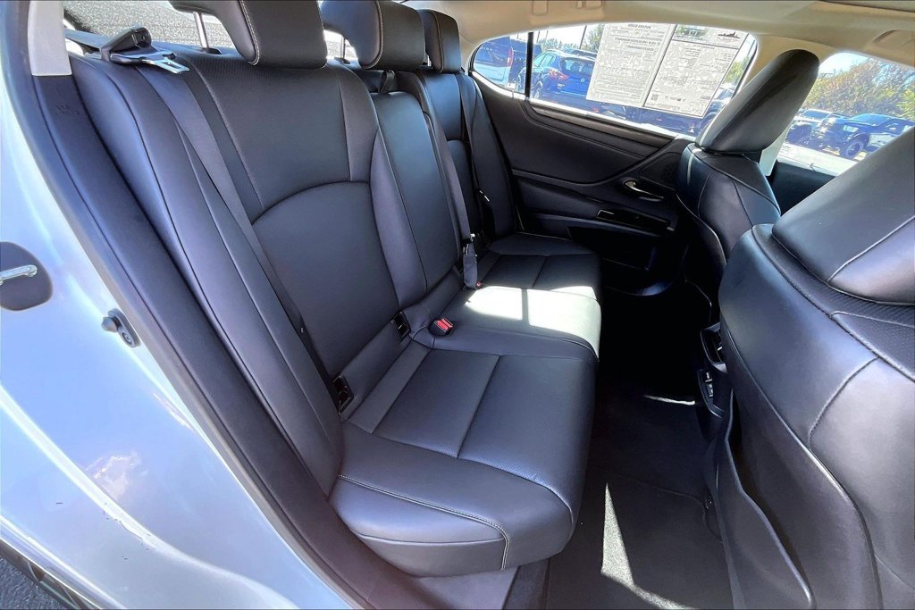 Used 2023 Lexus ES 350 w/ Premium Package FWD image 27