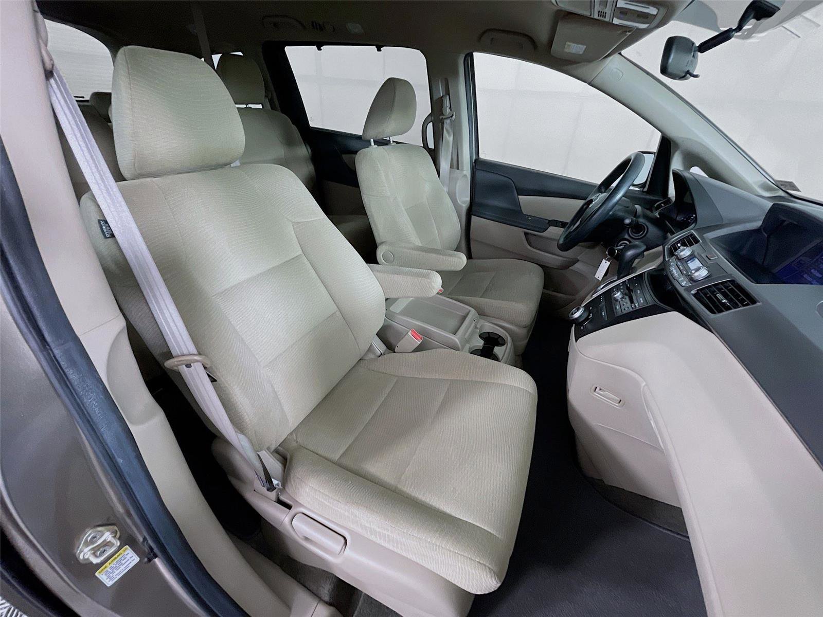Used 2013 Honda Odyssey EX image 30