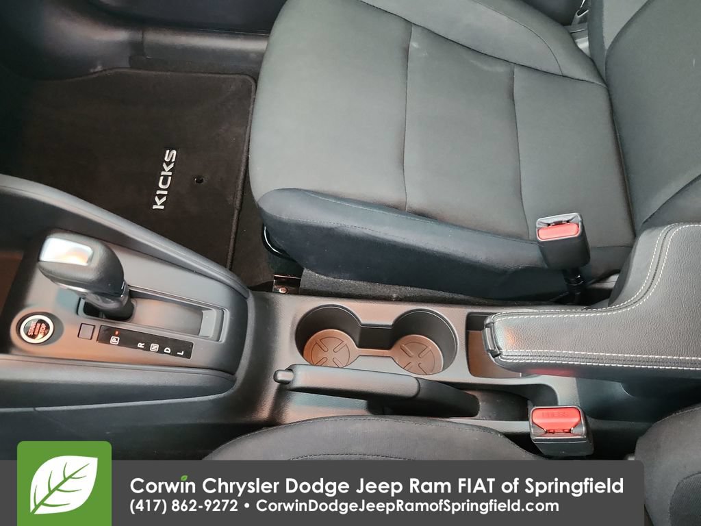 Used 2024 Nissan Kicks S FWD image 27