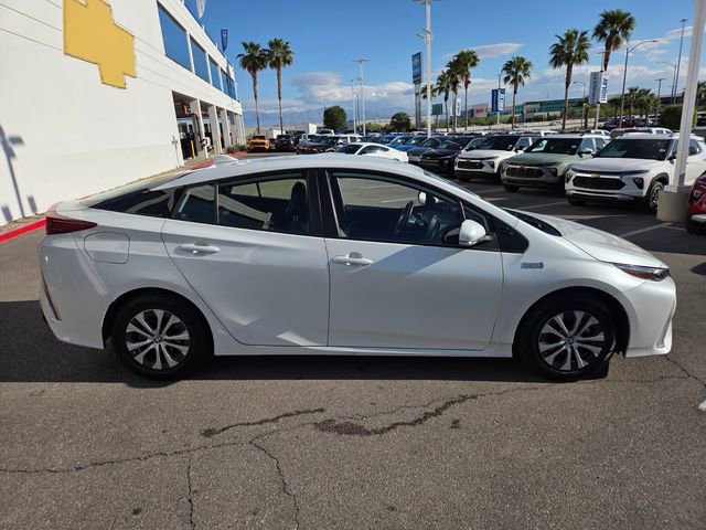 Used 2021 Toyota Prius Prime XLE image 7