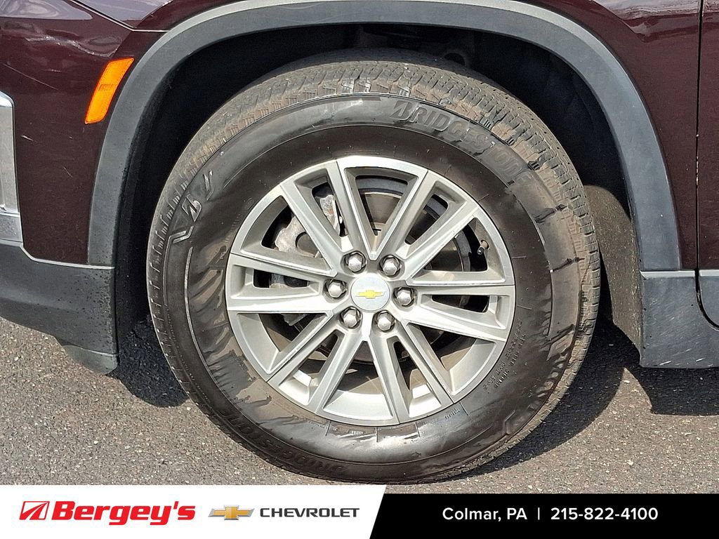 Certified 2023 Chevrolet Traverse LT w/ LPO, Floor Liner Package image 10